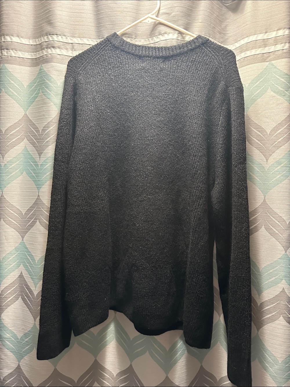 Old Navy Dark black Crewneck Sweater - Picture 3 of 3